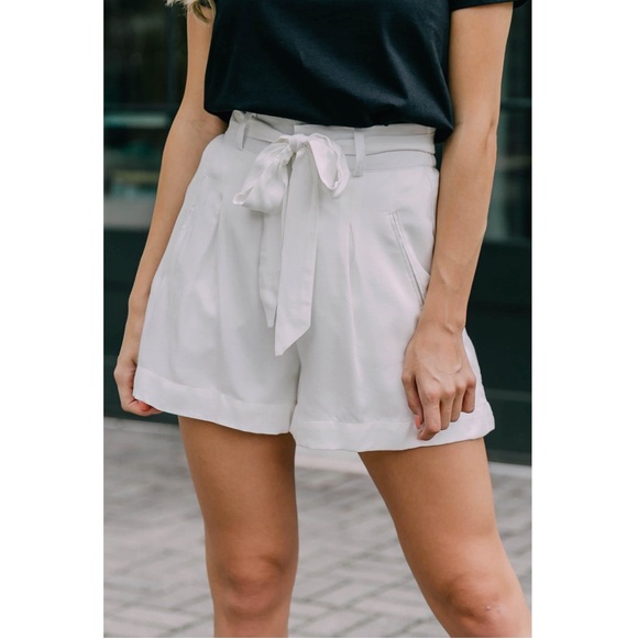 BB Dakota Pants - BB Dakota // Easy Breezy Short NWT🌛